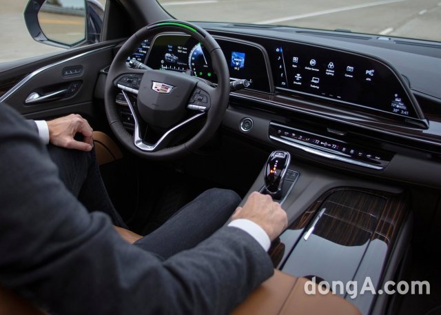 캐딜락 신형 에스컬레이드
