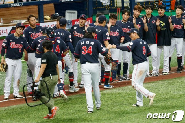8월 들어 5승 1무의 상승세를 보이고 있는 롯데 자이언츠. © News1