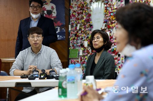 나눔의집 사건 진상조사위원회가 지난 6월 24일 후원금 유용 의혹 등이 불거진 경기도 광주의 위안부 피해자 지원시설인 나눔의 집 소장과 법인 변호사를 면담했다.사진=동아일보 DB