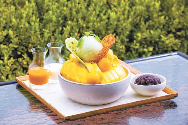 그랜드 하얏트 서울의 ‘망고 바질 샴페인’.