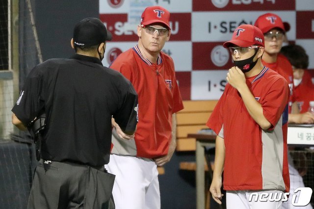 맷 윌리엄스 KIA 감독(가운데) /뉴스1 © News1