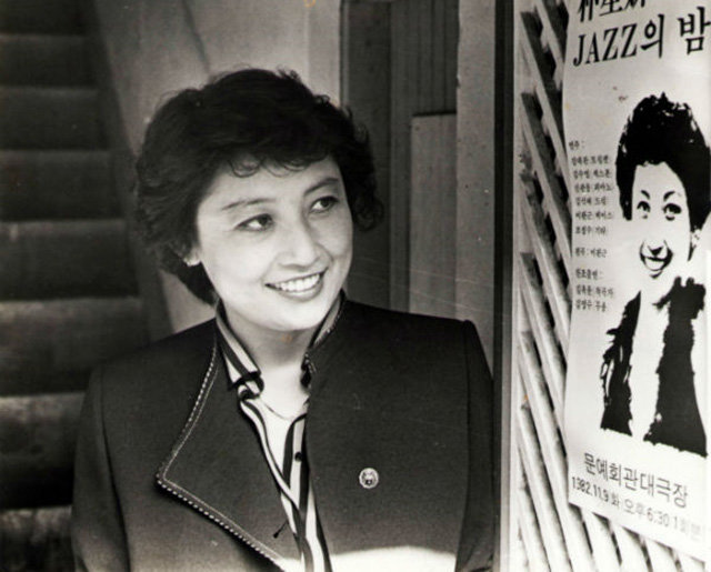 재즈 보컬 고 박성연 씨의 1982년 무렵 모습. 척박한 땅에서 재즈의 텃밭을
지킨 정원사였다. 페이지터너 제공