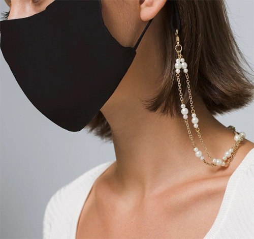 화이트하우스블랙마켓 제공