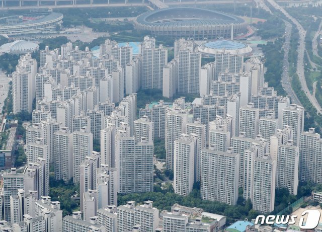서울 아파트 단지 전경.© News1