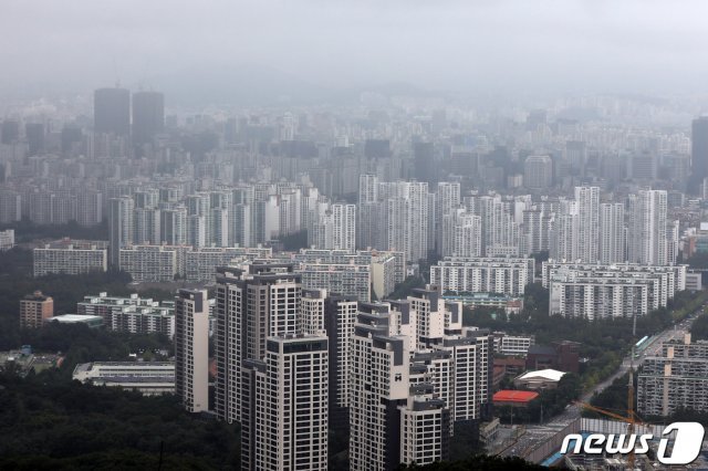 30일 서울 강남구 아파트 단지의 모습. 2020.8.30/뉴스1 © News1