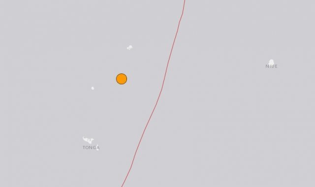 통가 앞바다에서 발생한 지진 -USGS 웹사이트 갈무리
