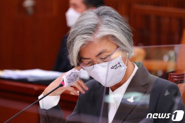 강경화 외교부 장관. 출처= 뉴스1