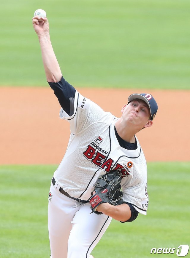 두산 베어스 플렉센 . 2020.5.31/뉴스1 © News1