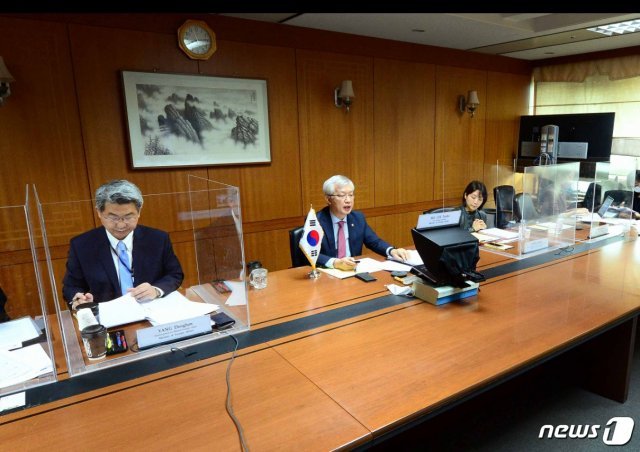 한미 외교당국이 14일 제5차 한·미 고위급 경제협의회(SED)를 열고 한미 간 경제협력 확대·강화 방안을 논의했다. (외교부 제공)© 뉴스1