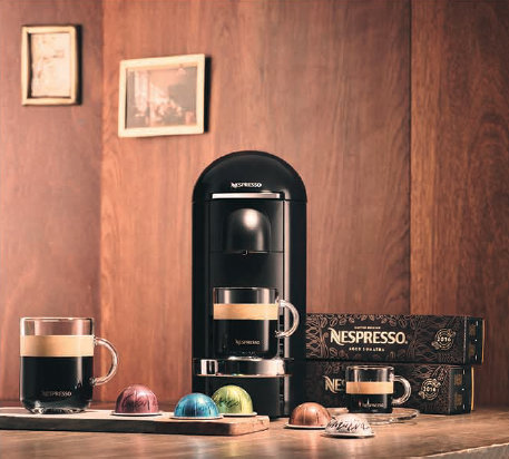 ‘마스터 오리진’은 장인이 땅에서 얻은 영감으로 각 커피산지별 최적화된 가공법을 거쳐 더욱 특별한 맛과 향의 커피 경험을 제공한다.