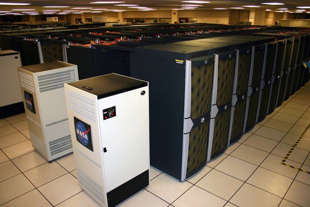 NASA의 슈퍼컴퓨터 플레이아데스. 출처·NASA