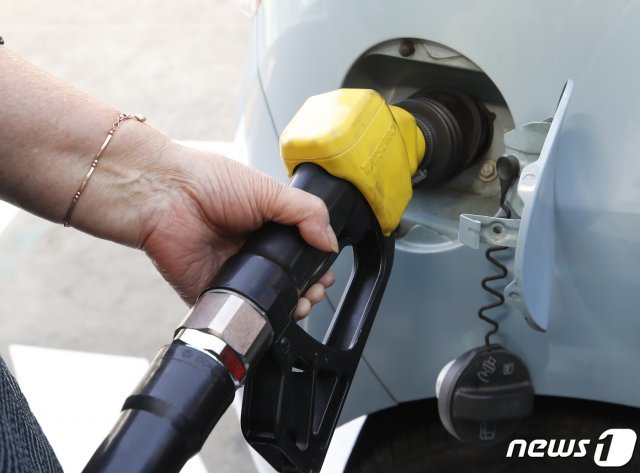 충남 공주시와 논산시에서 주유한 차량 수십 대를 망가뜨린 주유소가 가짜 경유를 사용한 것으로 드러났다. 사진은 기사의 특정내용과 관련 없음. /© News1