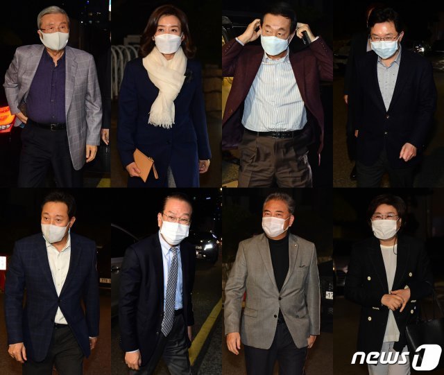 김종인 국민의힘 비상대책위원장(왼쪽)이 2일 오후 서울 종로구의 한 한식당에서 내년 서울시장 보궐선거 전략 관련 의견 수렴차 서울지역 당 중진 정치인들과 만찬 회동을 하기 위해 들어서고 있다. 사진 윗줄 왼쪽부터 시계방향으로 김 위원장, 나경원·김성태·이혜훈 전 의원, 박진·권영세 국민의힘 의원, 오세훈 전 서울시장. 2020.11.2/뉴스1 © News1 국회사진취재단