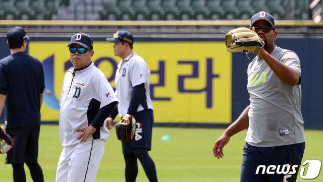 두산 베어스가 4일부터 준플레이오프에 나선다. 뉴스1 © News1