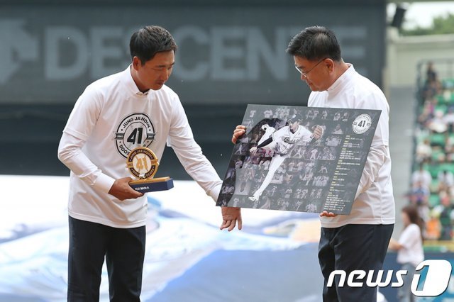 두산 베어스 정재훈 투수코치. (두산 베어스 제공) 2018.6.30/뉴스1