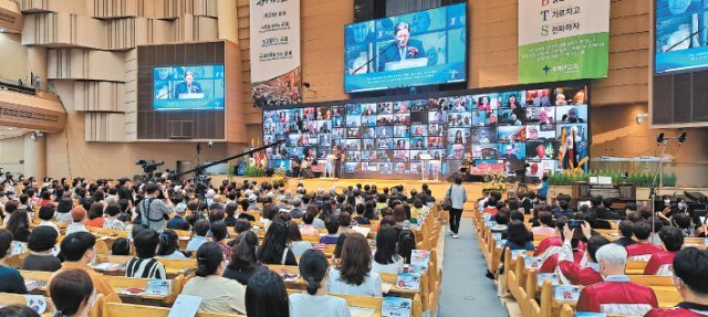 14년째 이어진 6·25 참전용사 초청 행사. 올해는 코로나19로 화상 줌과 유튜브를 통해 진행됐다. 새에덴교회 제공