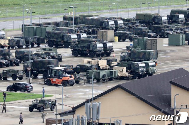 경기도 평택 캠프 험프리스에 차량이 주차돼 있다. 2020.8.11/뉴스1 © News1