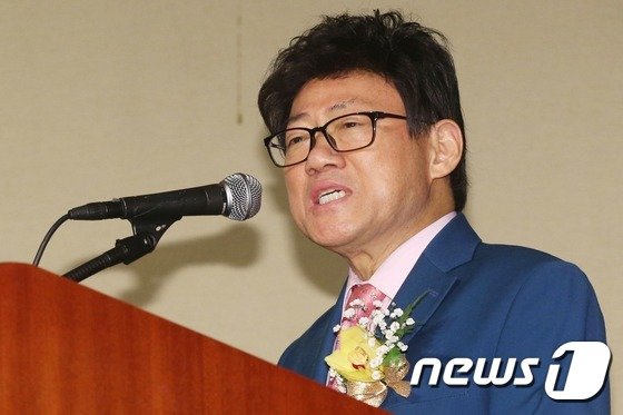 엄용수 © 뉴스1
