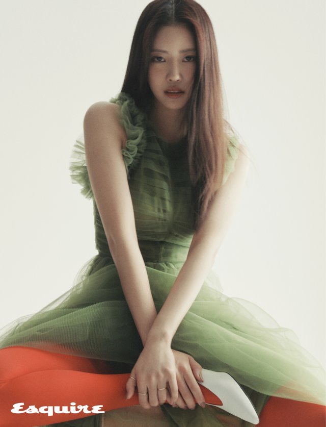 러블리즈 미주/에스콰이어