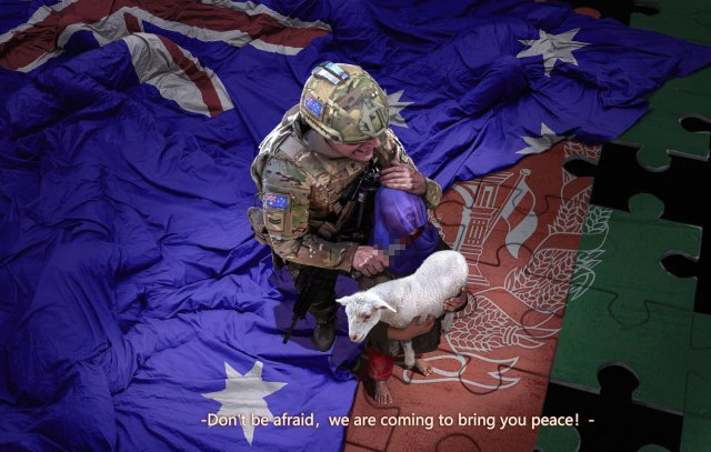 호주 군인이 어린 양을 안고 있는 아프간 아이를 위협하는 이미지. 자오리젠 중국 외교부 대변인 트위터