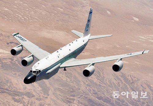 RC-135W. 사진 동아DB