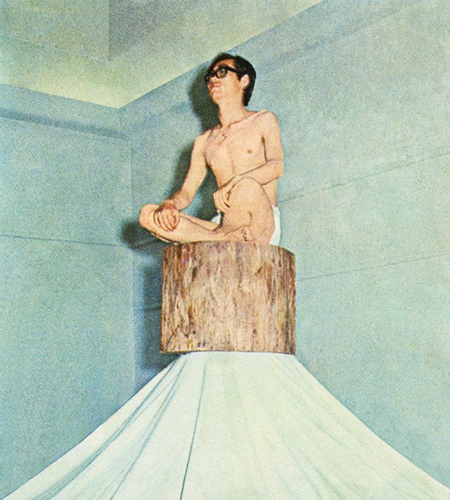 김구림, ‘도(道)’, 1970년, 퍼포먼스 사진. 경기도미술관 제공