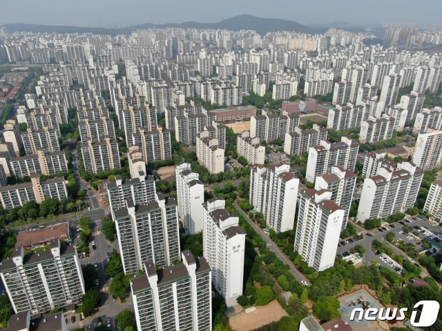 경기도 고양시 일산 서구 아파트단지 일대. 2019.5.12/뉴스1 © News1