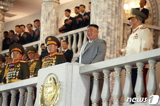 지난해 10월10일 당 창건 75주년 기념 연설을 하고 있는 김정은 북한 국무위원장의 모습. (평양 노동신문=뉴스1)