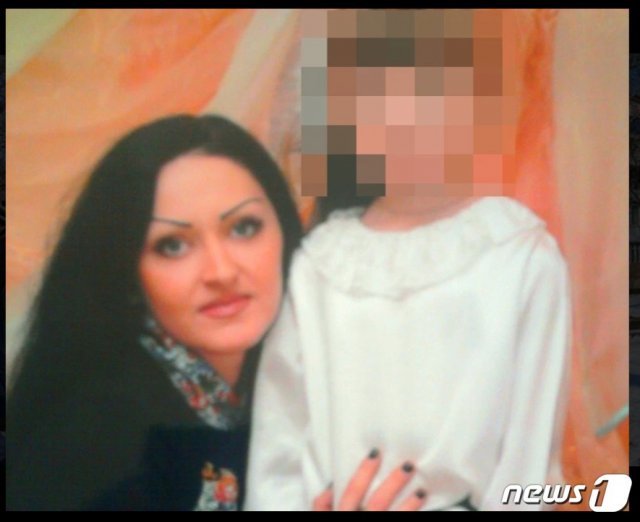 갓 낳은 신생아를 가위로 찔러 숨지게 한 혐의로 징역 2년을 선고받은 아나스타샤 스코리첸코-SNS 갈무리  © 뉴스1