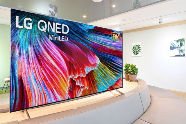 CES 2021을 통해 소개된 LG QNED MiniLED TV(출처=LG전자)