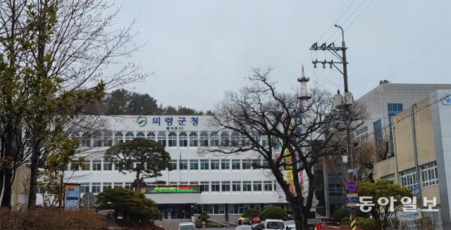 ‘충의의 고장’ 경남 의령군은 10개월째 군수 부재 상태다. 권한대행이 군정을 맡고 있는 이곳에선 4월 7일 새 군수를 뽑는다. 강정훈 기자 manman@donga.com