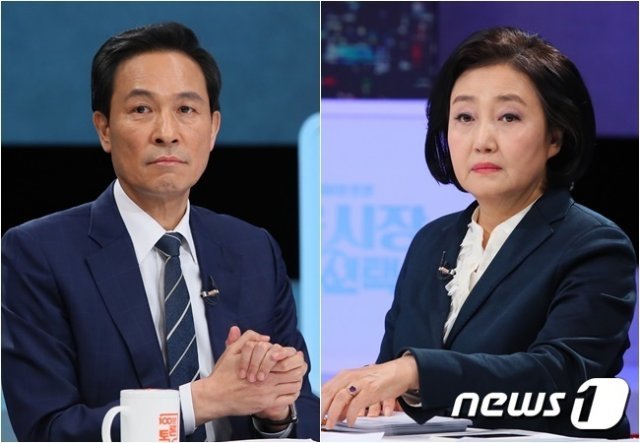 박영선 더불어민주당(오른쪽)과 우상호 서울시장 경선후보가 15일 서울 마포구 상암동 MBC에서 열린 ‘100분 토론’에서 더불어민주당 서울시장 후보 경선 토론을 하고 있다. 2021.2.15/뉴스1 © News1