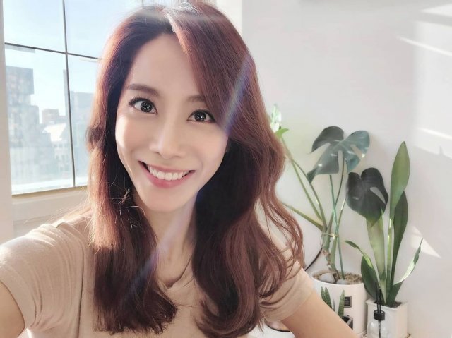 그룹 쥬얼리 출신 조민아 인스타그램