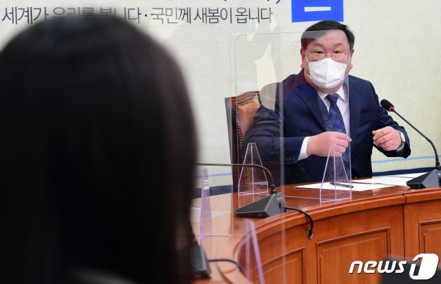 김태년 더불어민주당 대표 직무대행./뉴스1 © News1