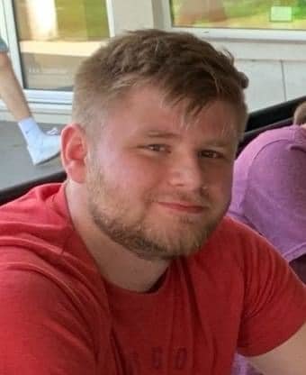 네븐 스태니식. 페이스북