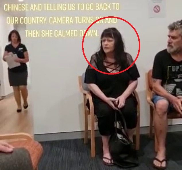 한국계 호주인 부부에게 인종차별적 폭언을 한 중년의 백인 여성. 제이 신 틱톡 갈무리