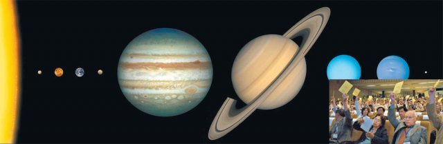 명왕성이 태양계 행성에 포함돼 있던 당시 행성 간 크기 비교 사진. 오른쪽 제일 끝 왜소행성이 명왕성이다. 작은 사진은 국제천문연맹이 2006년 8월 체코 프라하 회의에서 명왕성을 왜소행성으로 강등하기로 결정하는 모습. 롤러코스터 제공