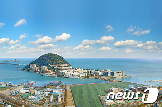 한국 해양대학교 전경사진. (한국 해양대 제공) © News1