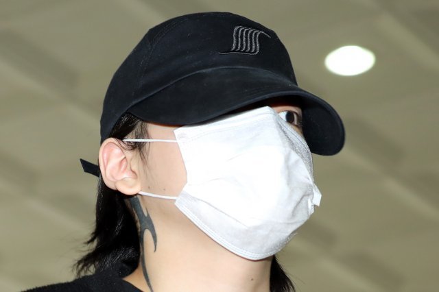 한밤중 주먹다짐을 벌여 검찰에 넘겨진 래퍼 장용준 씨(활동명 노엘·20)가 불기소처분을 받았다. 장 씨는 국민의힘 장제원 의원의 아들이다. 뉴시스