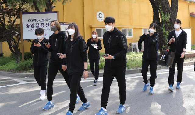 코로나19 백신 접종 마친 도쿄올림픽 출전 국가대표 선수들. 사진공동취재단