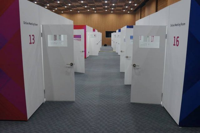 통역 지원을 위해 마련된 통역 부스(출처=게임동아)