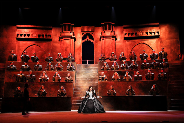 2015년 국내 초연된 오페라 ‘안나 볼레나’. 라벨라오페라단 제공