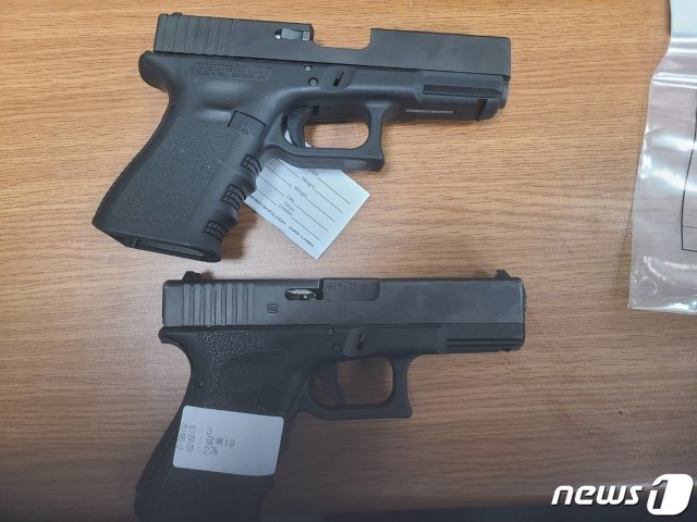 압수된 총기류.(부산경찰청 제공)© 뉴스1