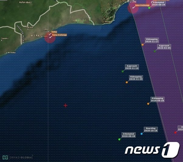 한국인 선장이 탄 어선이 가나 인근 해역에서 해적들에 납치됐다. 지난달 20일(현지시간) 해상 뉴스 전문 매체 매리타임불러틴 등은 해양정보업체 ‘드라이어드 글로벌’을 인용, 가나 아크라에서 남동쪽으로 약 70해리 떨어진 테마 앞바다에서 어선 애틀랜틱 프린세스호가 해적들의 공격을 받았다고 전했다. 업체에 따르면 한국인 선장을 비롯해 중국인 3명, 러시아인 1명 등 총 5명이 납치됐다. (드라이어드글로벌 홈페이지 캡처)2021.5.21/뉴스1