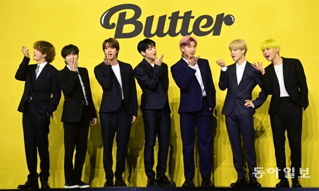 지난달 21일 서울 송파구 올림픽공원에서 열린 신곡 ‘Butter’ 발매 글로벌 기자간담회에 참석한 방탄소년단. 동아일보DB