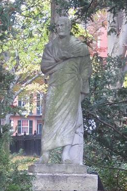 미국 보스턴시 비컨힐에 있는 아리스티데스의 동상. 사진 출처 위키피디아