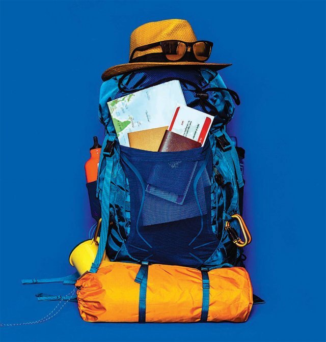 ‘지속가능한 여행을 하고 있습니다’의 저자인 홀리 터펜은 “여행지에서만 입고 버릴 옷을 매번 새로 구매하는 대신 중고 의류를 사거나 친구에게 빌리는 작은 노력도 지속가능한 여행을 하는 한 가지 방법”이라고 조언한다.