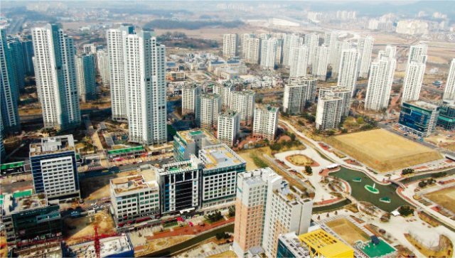 인천경제자유구역인 서구 청라국제도시. 올해 상반기 인천 집값이 전국에서 가장 많이 올랐다. 동아DB