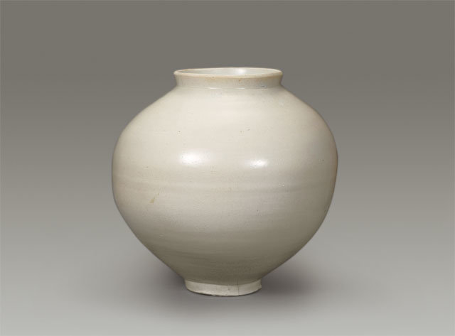 조선백자 ‘달항아리’