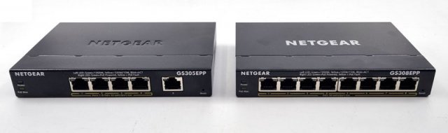 GS305EPP(왼쪽) 5개, GS308EPP(오른쪽) 8개의 기가비트 네트워크 포트를 탑재했다 (출처=IT동아)